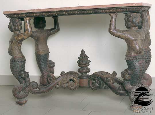 Table en console, dite "aux tritons"
